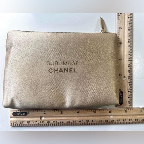 Chanel SUBLIMAGE Travel 8 Pieces Bundle with SUBLIMAGE Pouch 6”x4.5” And Jars - Picture 6 of 16